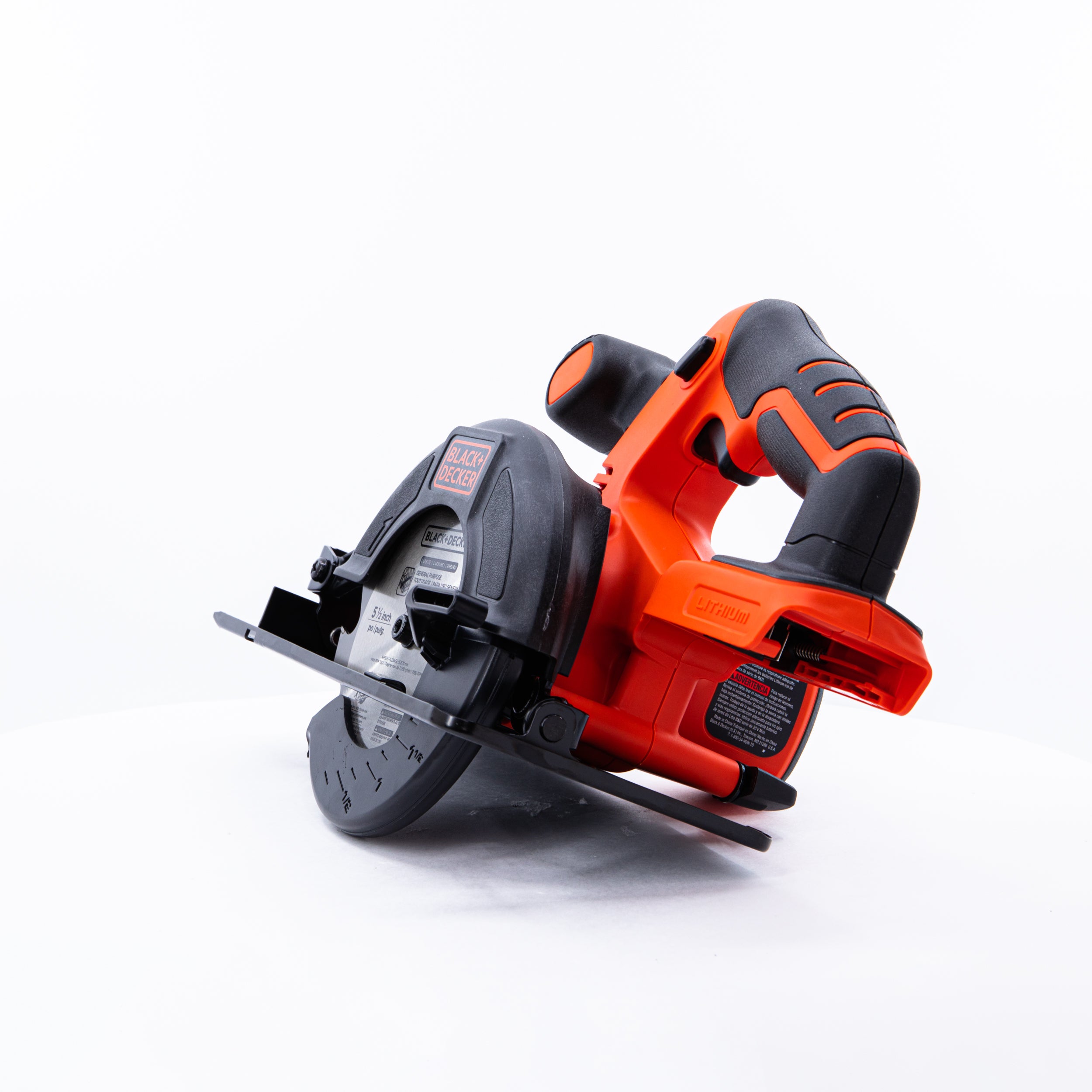 20V MAX* POWERCONNECT 5-1/2 Inch Cordless Circular Saw. Battery and Charger Not Included - Image 10